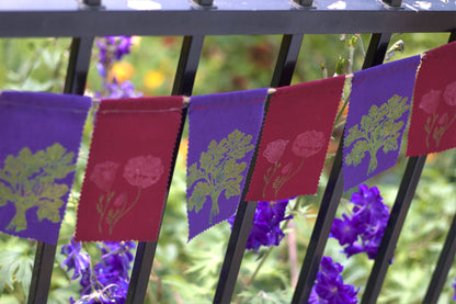 Garden Flags Garland